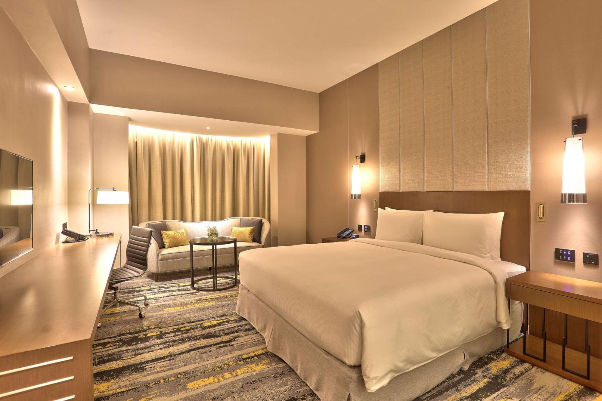 Hotel Hilton Kota Kinabalu Zewnętrze zdjęcie Deluxe Room