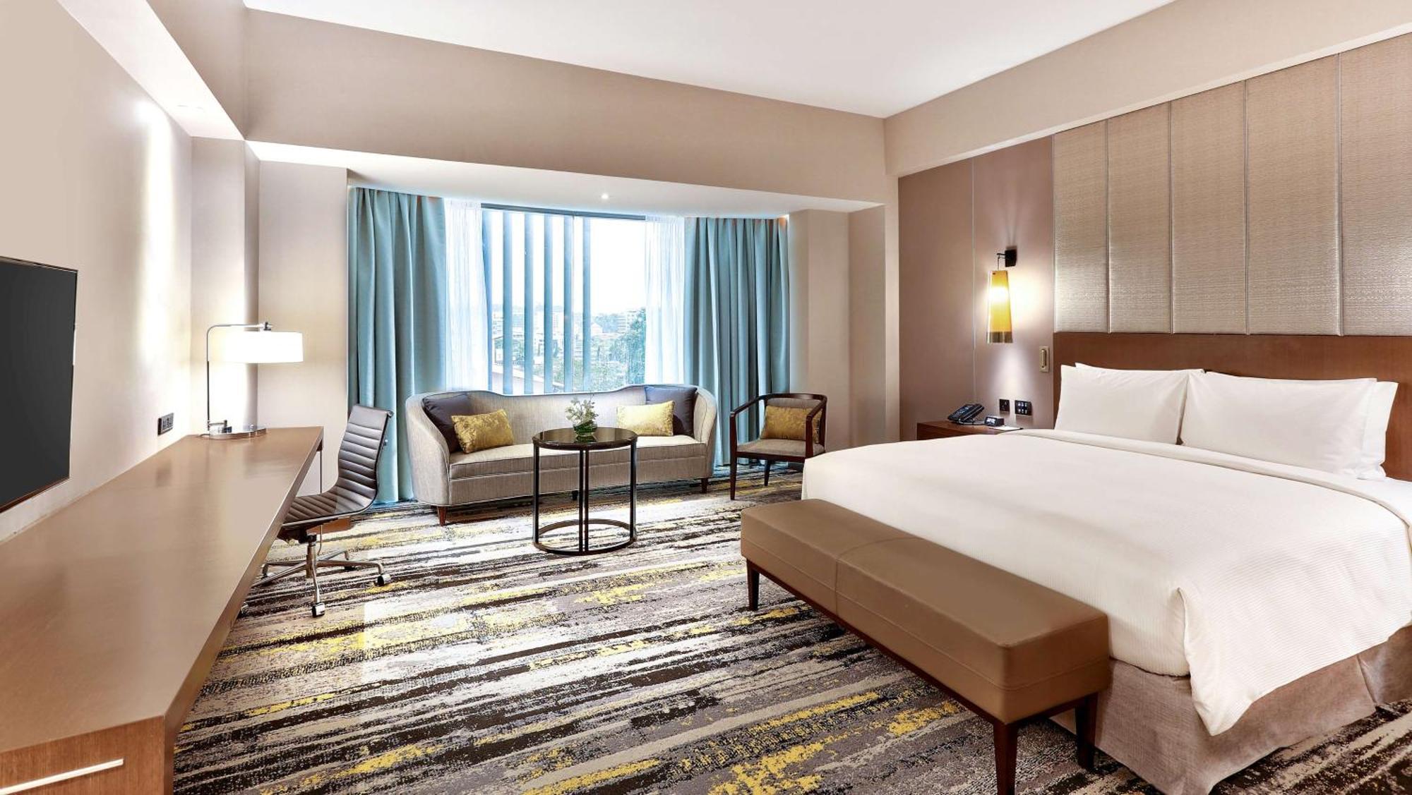 Hotel Hilton Kota Kinabalu Zewnętrze zdjęcie Deluxe Room